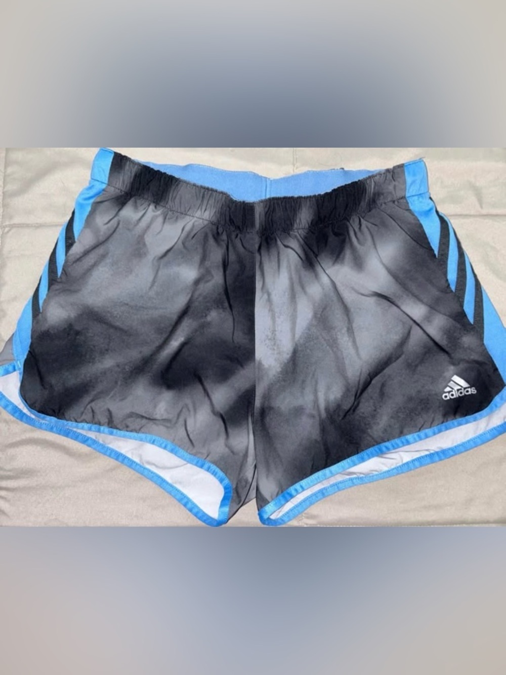 Adidas Climalite workout athletic shorts with liner. Medium. Gray and light blue